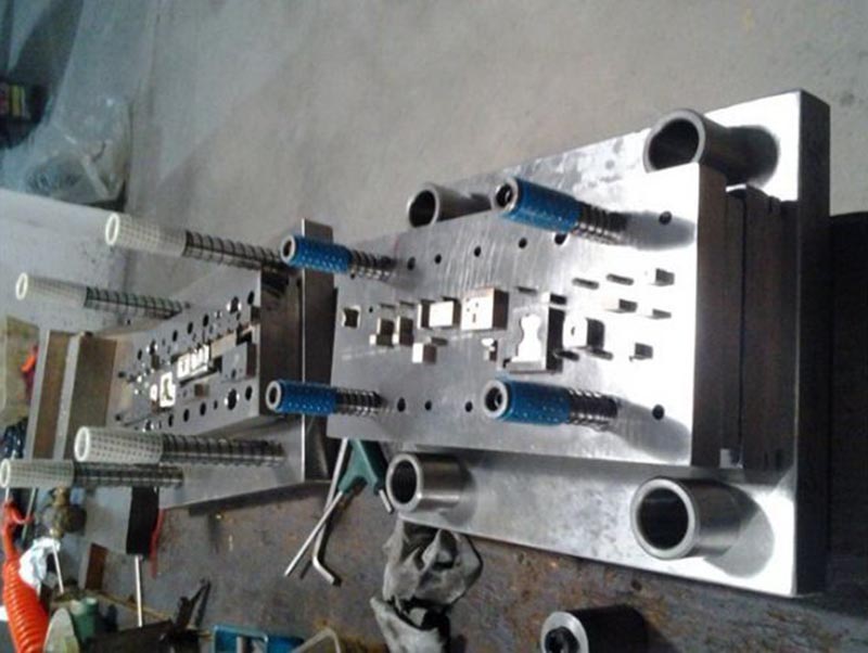 河津模具制造-12